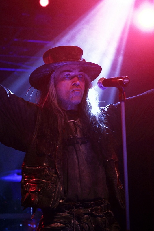 Fields Of The Nephilim - koncert: Fields Of The Nephilim, Katowice 'Mega Club' 6.05.2011