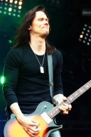 Alter Bridge - koncert: Alter Bridge, The Answer ('Hellfest 2011'), Clisson 17.06.2011