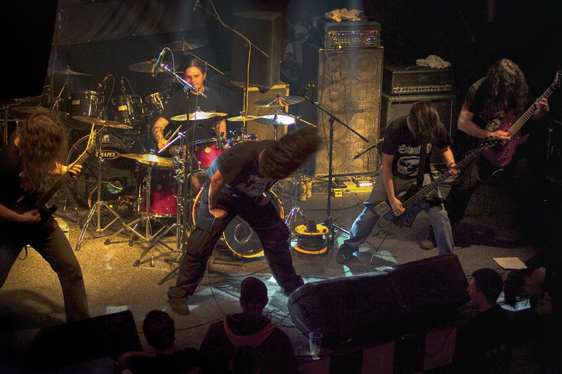 Brutally Deceased - koncert: Brutally Deceased, Ostrawa 'Garage Club' 22.03.2012