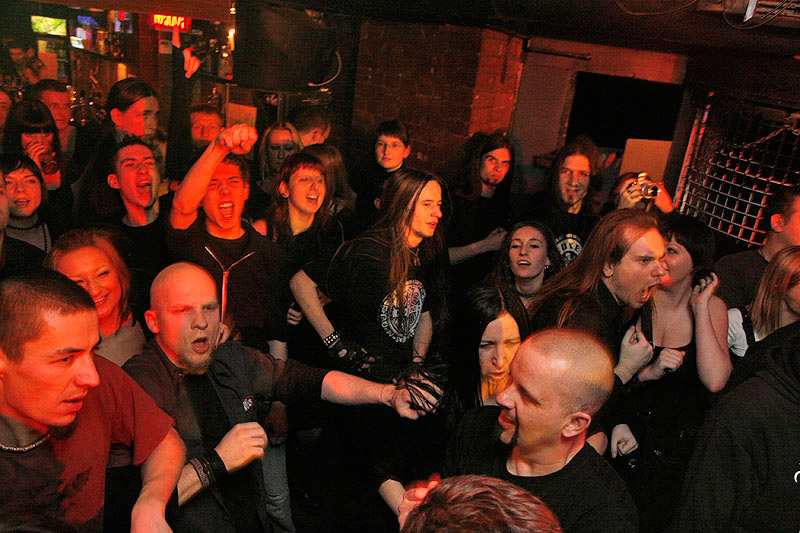 koncert: Closterkeller, Gorthaur - zdjęcia fanów - Wrocław 'Liverpool' 28.02.2009