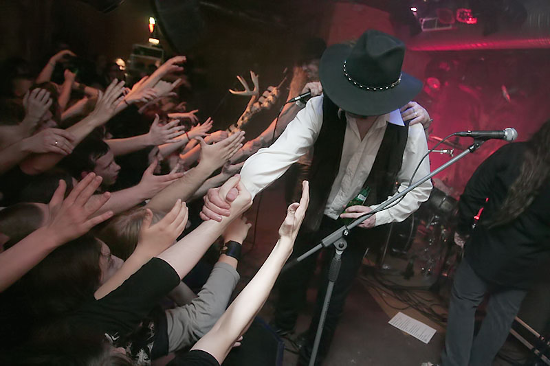 Korpiklaani - koncert: Korpiklaani, Wrocław 'Alibi' 19.05.2010