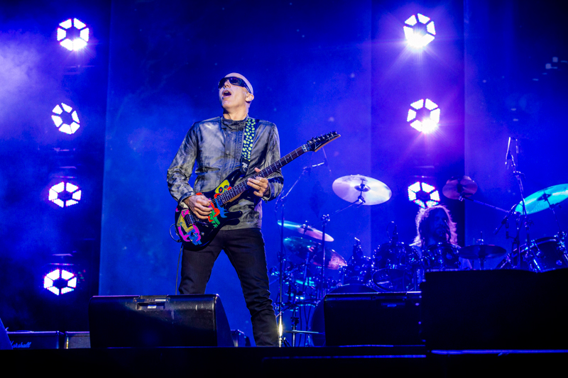 Joe Satriani - koncert: Joe Satriani, Trzyniec 'Werk Arena' 16.10.2015