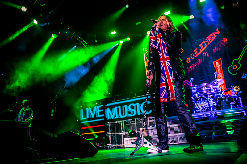 Def Leppard - koncert: Def Leppard, Ostrawa 'CEZ Arena' 22.05.2015