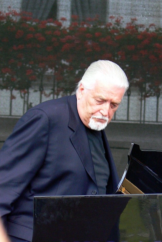 Jon Lord - koncert: Jon Lord, Płock 'Stary Rynek' 6.07.2008