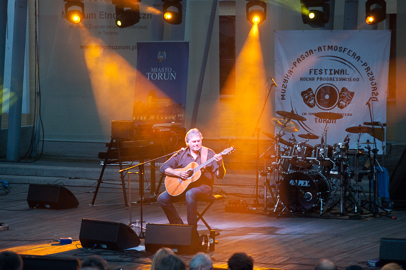 Eddie Mulder - koncert: Eddie Mulder, Toruń 'Muzeum Etnograficzne' 8.07.2017