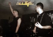 Hellfire - koncert: Hellfire, Warszawa 'Metal Cave' 2.10.2004