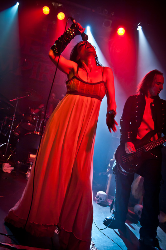 Theatres des Vampires - koncert: Theatres des Vampires, Warszawa 'Progresja' 19.05.2011