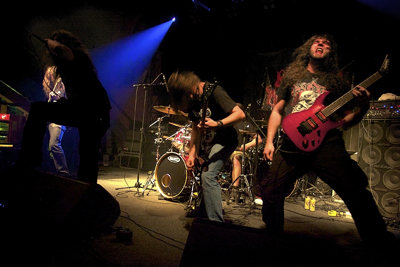 Brutally Deceased - koncert: Brutally Deceased, Ostrawa 'Garage Club' 22.03.2012