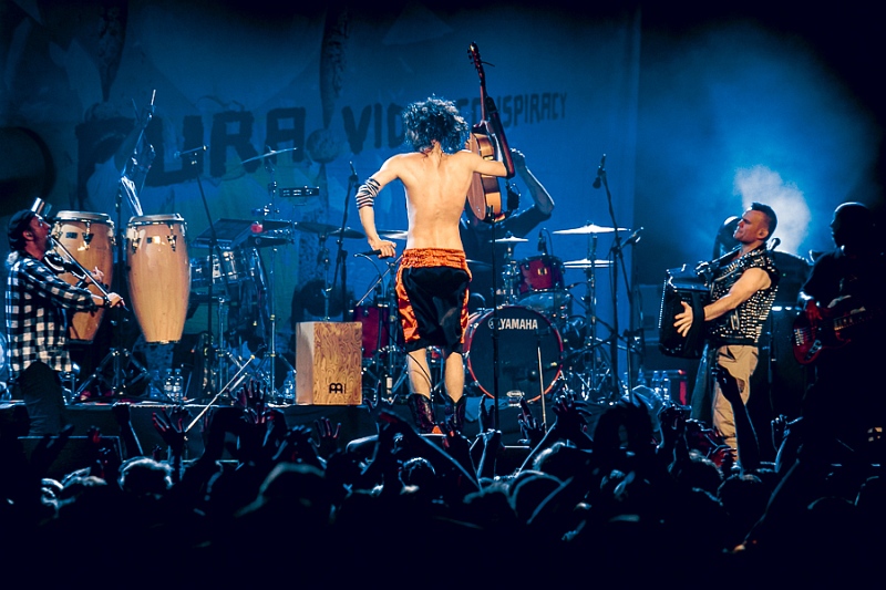 Gogol Bordello - koncert: Gogol Bordello, Warszawa 'Stodoła' 4.12.2014