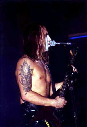 Behemoth - koncert: Cradle Of Filth, Christian Death, Usurper, Behemoth, Kraków 'Klub 38' 2.12.2000