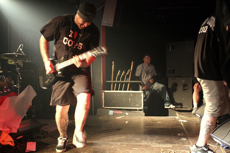 Death Before Dishonor - koncert: 'Show No Mercy XXI' (Death Before Dishonor, Nations Afire i inni), Warszawa 'Progresja' 7.05.2009