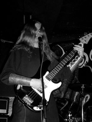 Heritage - koncert: Devilyn, Nomad, Heritage, Opoczno 6.12.2003