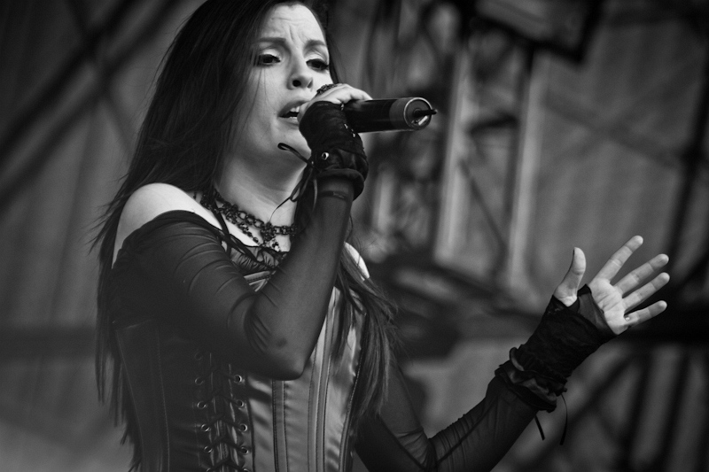 Sirenia - koncert: Sirenia ('Masters Of Rock 2012'), Vizovice 13.07.2012