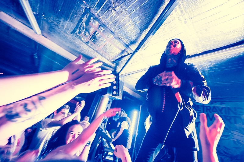 Betraying the Martyrs - koncert: Betraying the Martyrs, Warszawa 'Hydrozagadka' 23.02.2015