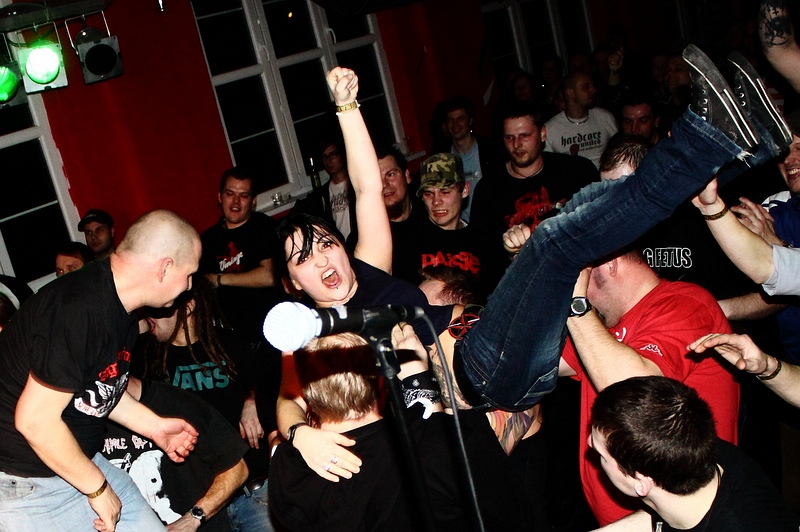 Born From Pain - koncert: Born From Pain, Ostrawa 'Barrak' 24.02.2012