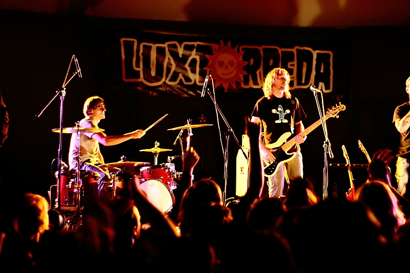 Luxtorpeda - koncert: Luxtorpeda, Lublin 'Muszla Koncertowa w Ogrodzie Saskim' 2.09.2011