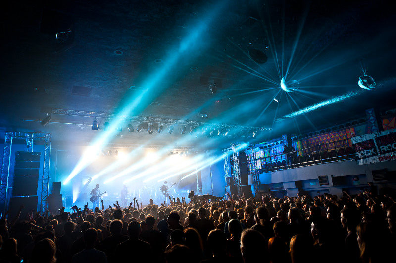 Enter Shikari - koncert: Enter Shikari, Warszawa 'Stodoła' 12.09.2011