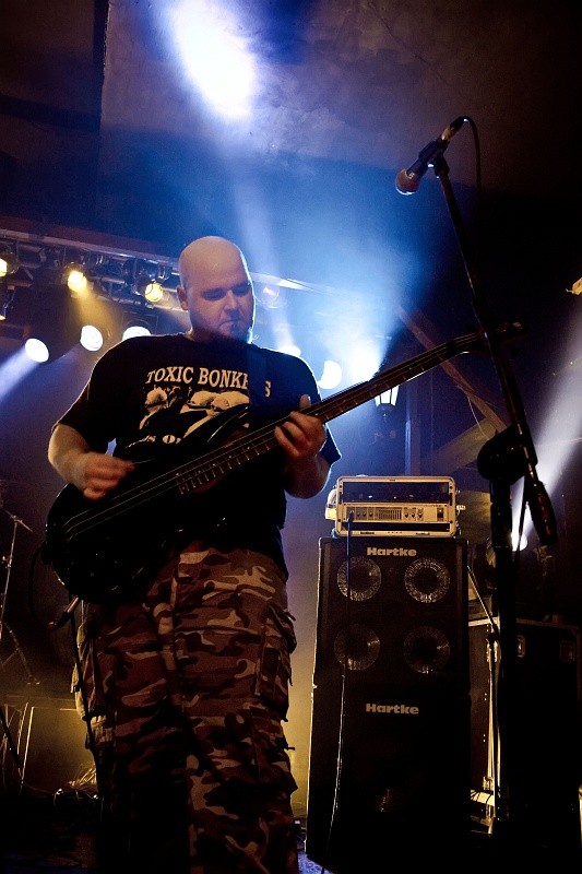 Pigsty - koncert: Pigsty, Opitz, Antigama, Kraków 'Loch Ness' 22.01.2009