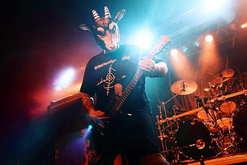 Milking The Goatmachine - koncert: Marduk, Milking The Goatmachine ('Hatefest 2011'), Zlin 'Masters Of Rock Cafe' 8.12.2011