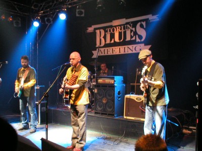 Blues Flowers - koncert: XVII Toruń Blues Meeting 2006 (Dżem, Tortilla, Hamkalo, Rypina, Wyrwicki, Blues Flowers, Kłusem z blusem), Toruń 'Od Nowa' 18.11.2006