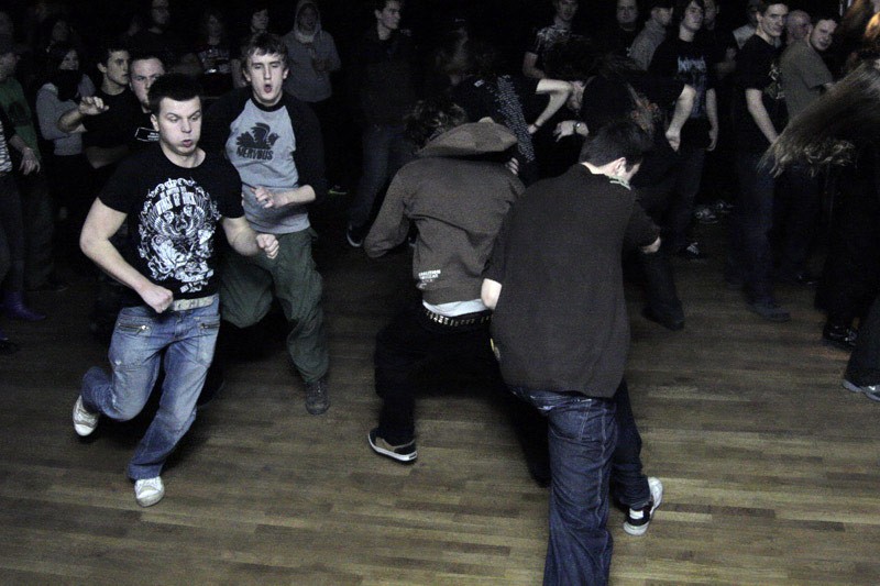 koncert: The Black Dahlia Murder, Cephalic Carnage - zdjęcia fanów, Wrocław 'Firlej' 28.01.2009
