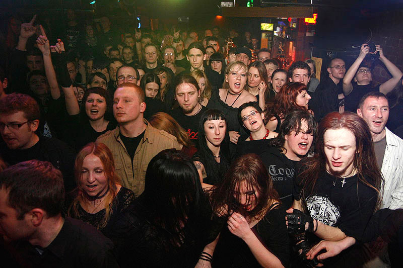 koncert: Closterkeller, Gorthaur - zdjęcia fanów - Wrocław 'Liverpool' 28.02.2009