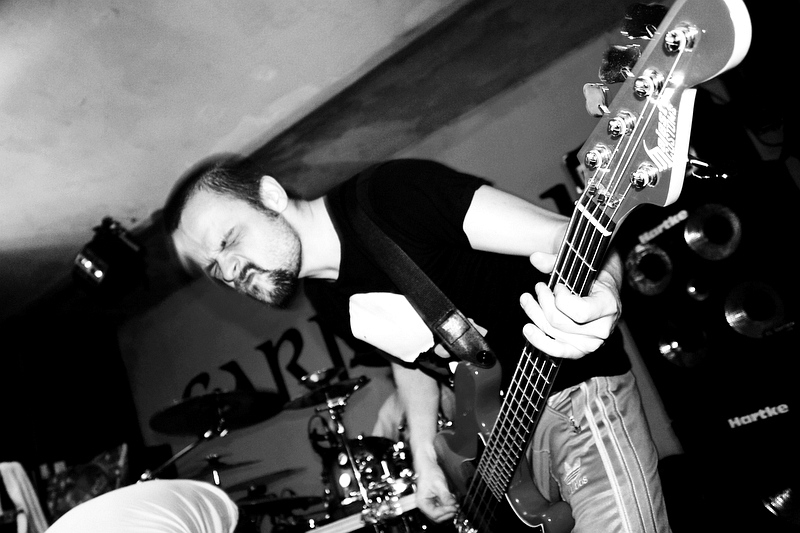 HugeCCM - koncert: HugeCCM (XX Finał WOŚP), Częstochowa 'Carpe Diem' 8.01.2012