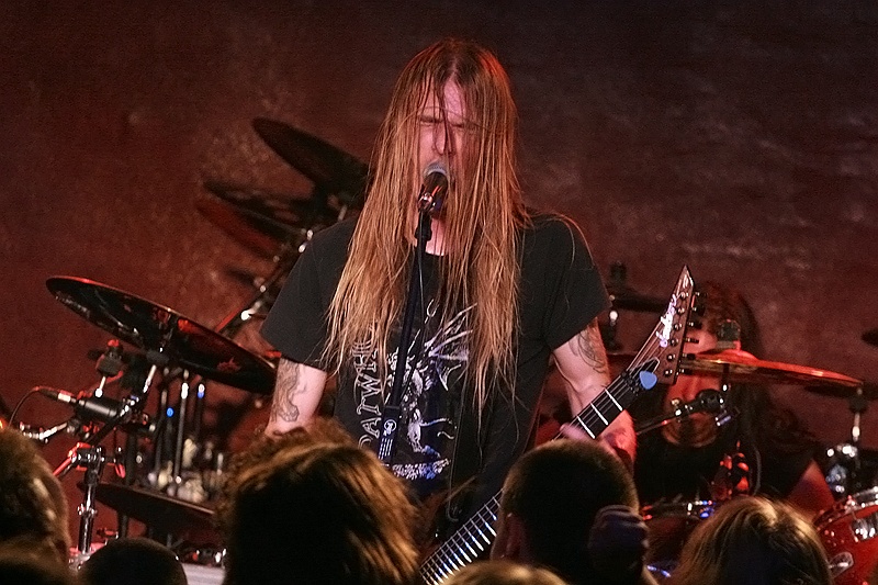 Grave - koncert: Krisiun, Grave, Wrocław 'W-Z' 18.11.2009