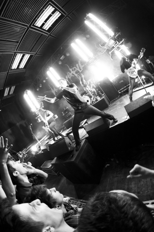 Heaven Shall Burn - koncert: Heaven Shall Burn, Poznań 'Eskulap' 27.03.2012