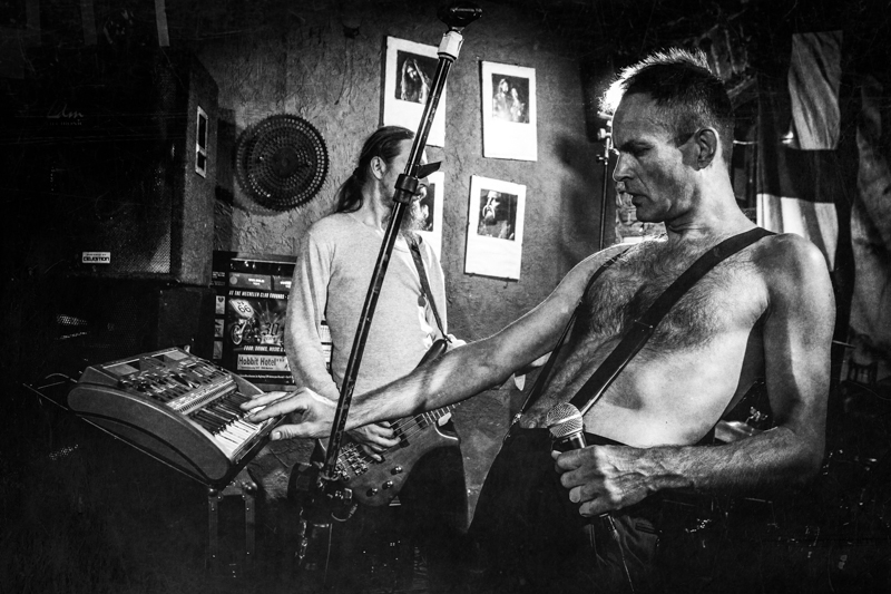 Kinsky - koncert: Kinsky, Katowice 'Pub Korba' 4.10.2015