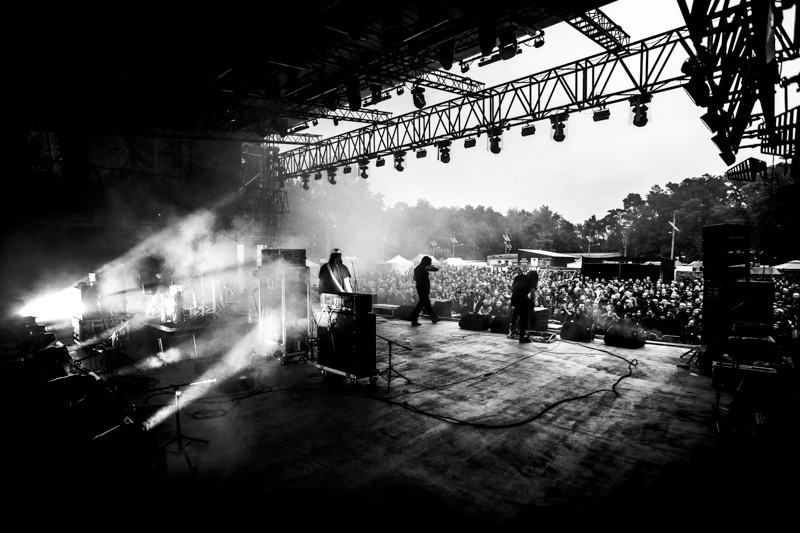 Dom Zły - koncert: Dom Zły ('Summer Dying Loud'), Aleksandrów Łódzki 'MOSiR' 6.09.2025 Dom Zły - koncert: Dom Zły ('Summer Dying Loud'), Aleksandrów Łódzki 'MOSiR' 6.09.2025