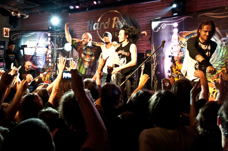 Acid Drinkers - koncert: Acid Drinkers ('Pepsi Rocks!'), Warszawa 'Hard Rock Cafe' 31.08.2010