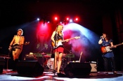 Girls With Guitars - koncert: Girls With Guitars ('Gala Blues Top'), Chorzów 'Teatr Rozrywki' 30.04.2011