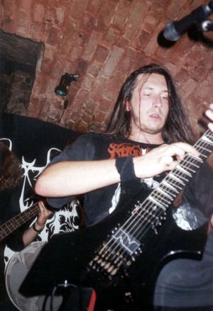 Eclypse - koncert: Hours Of Suffering 2, Tarnów 'Przepraszam' 25.08.2000