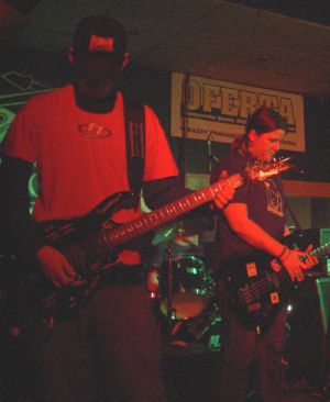 6'null - koncert: Indukti, 6'null, Eulogy, Warszawa 'Progresja' 7.01.2005 (część I)