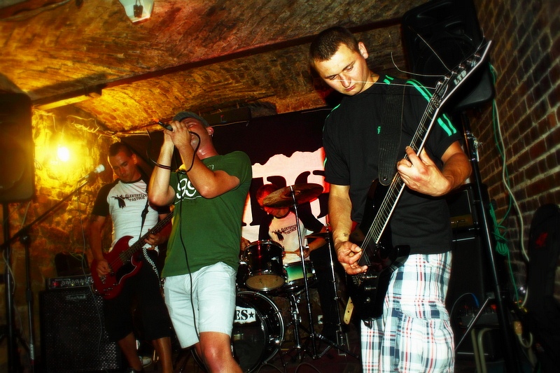 Elektryczny Pastuch - koncert: Elektryczny Pastuch, Ruda Śląska 'ADK Berza' 18.08.2011