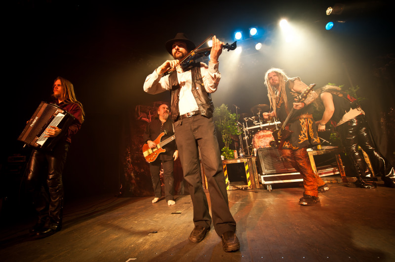 Korpiklaani - koncert: Korpiklaani ('Paganfest 2011'), Kraków 'Studio' 21.03.2011