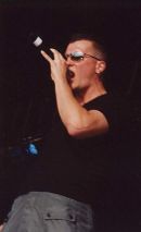 Accessory - koncert: Castle Party 2002: dzień drugi, Bolków 'Zamek' 28.07.2002