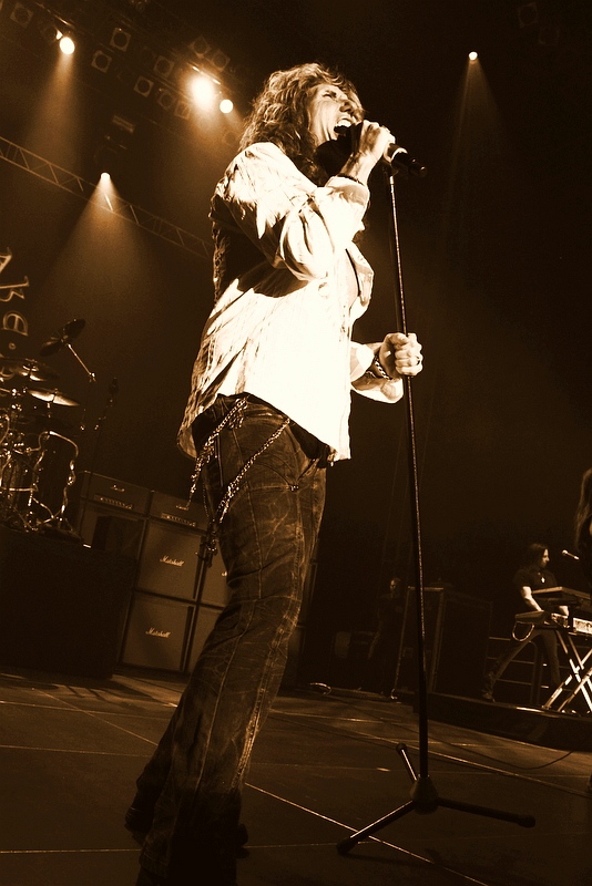 Whitesnake - koncert: Whitesnake ('Hard Rock Heroes Festival'), Katowice 'Spodek' 28.11.2011