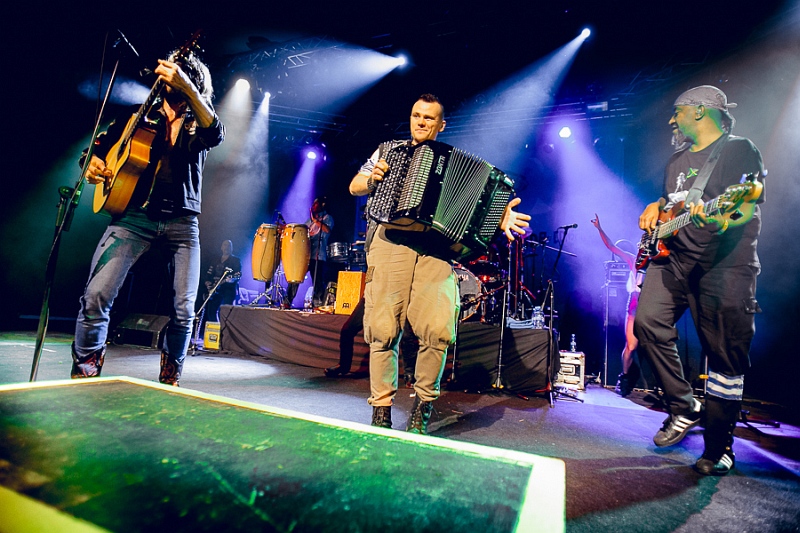 Gogol Bordello - koncert: Gogol Bordello, Warszawa 'Stodoła' 4.12.2014