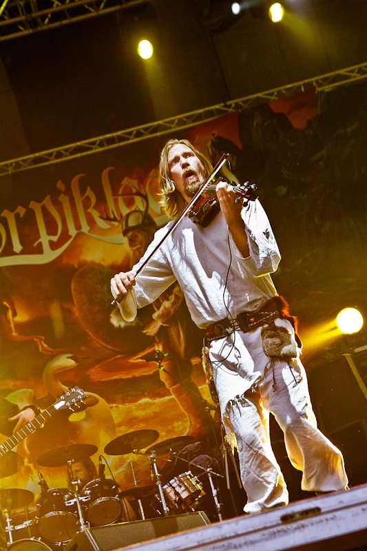 Korpiklaani - koncert: Korpiklaani ('Masters Of Rock 2012'), Vizovice 14.07.2012
