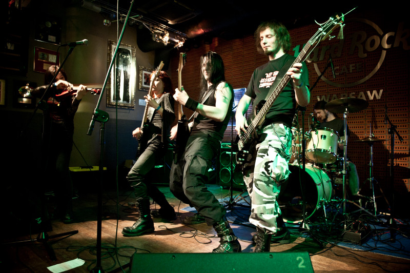 Morhana - koncert: Hands Resist, Morhana ('Pepsi Rocks!'), Warszawa 'Hard Rock Cafe' 20.04.2010