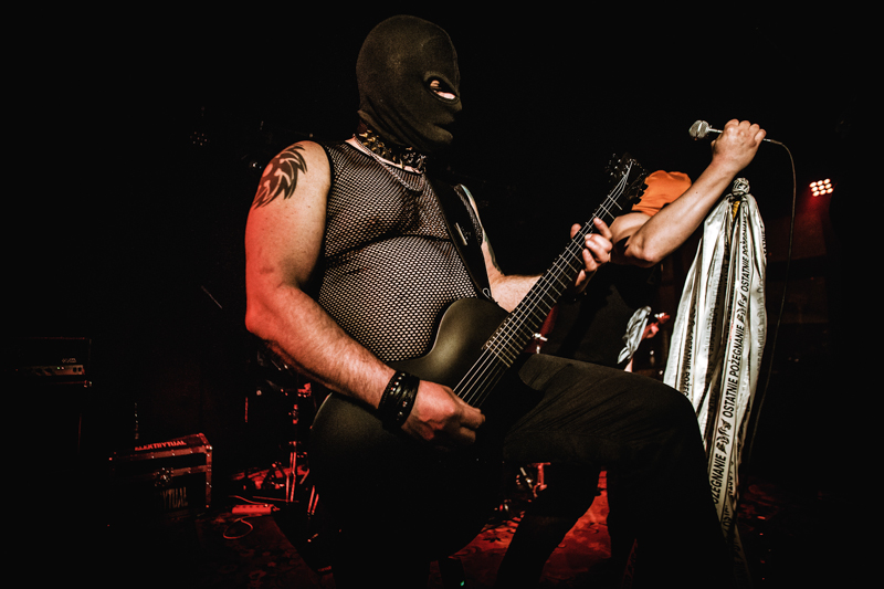 Sznur - koncert: Sznur, Sosnowiec 'Komin Music Cafe' 17.04.2026