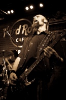 Corruption - koncert: Corruption ('Pepsi Rocks'), Warszawa 'Hard Rock Cafe' 7.12.2010