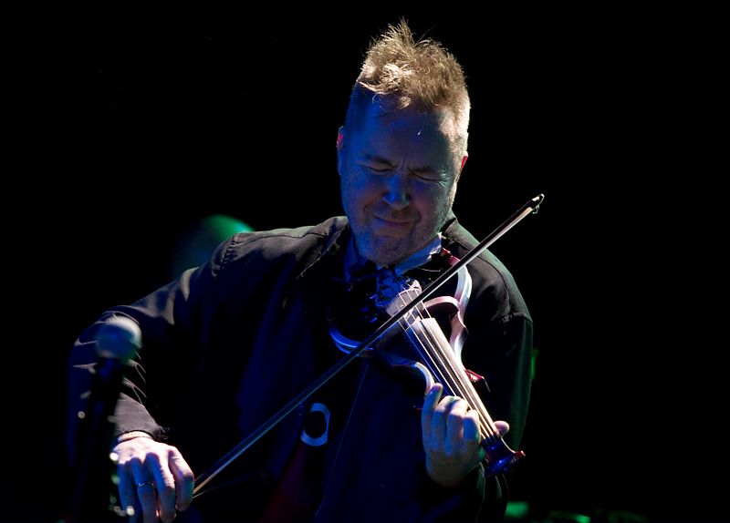 Nigel Kennedy - koncert: Nigel Kennedy, Warszawa 'Stodoła' 12.03.2009