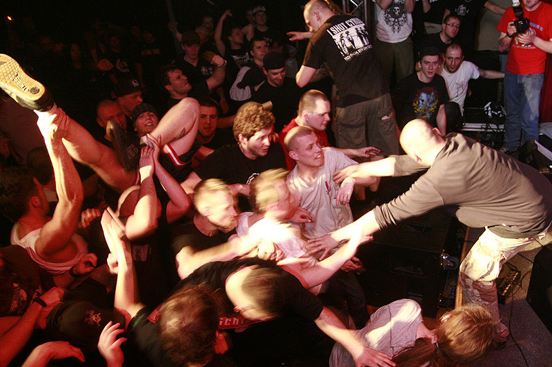 koncert: Sworn Enemy i inni (zdjęcia fanów), Wrocław 'Firlej' 27.03.2009