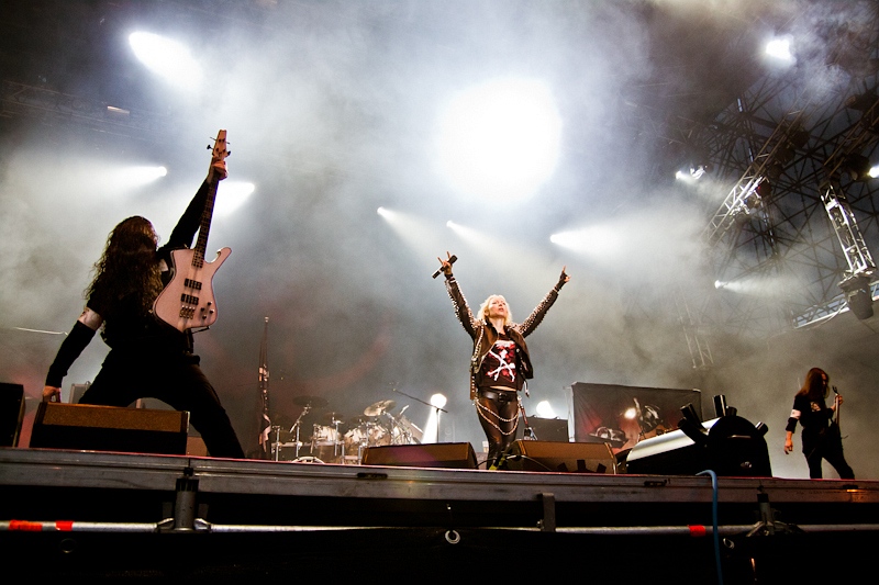 Arch Enemy - koncert: Arch Enemy ('Masters Of Rock 2012'), Vizovice 15.07.2012