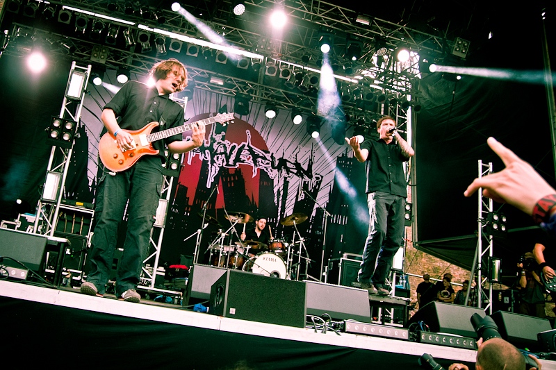 Heaven Shall Burn - koncert: Heaven Shall Burn ('Brutal Assault 2012'), Jaromer 9.08.2012