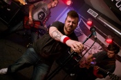 Fleshworld - koncert: Fleshworld, Downsideup, Tychy 'Underground Pub' 15.06.2012