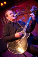 Marek Piekarczyk - koncert: Marek Piekarczyk ('Granie na Żywo'), Warszawa 'Hard Rock Cafe' 19.12.2011